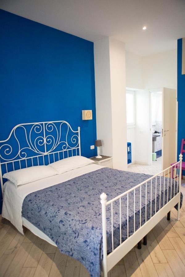 Lanzies Guesthouse ローマ エクステリア 写真