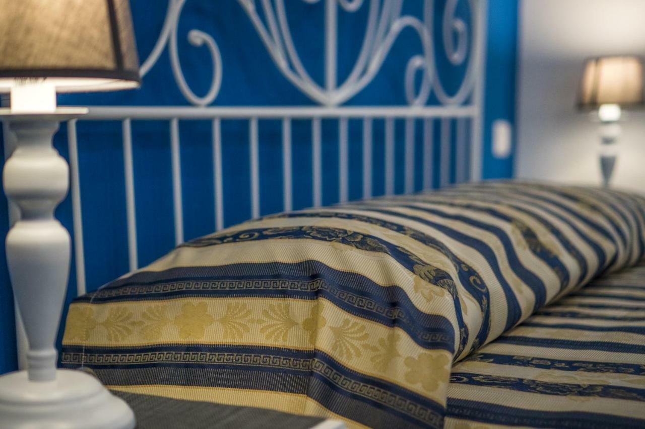 Lanzies Guesthouse ローマ エクステリア 写真